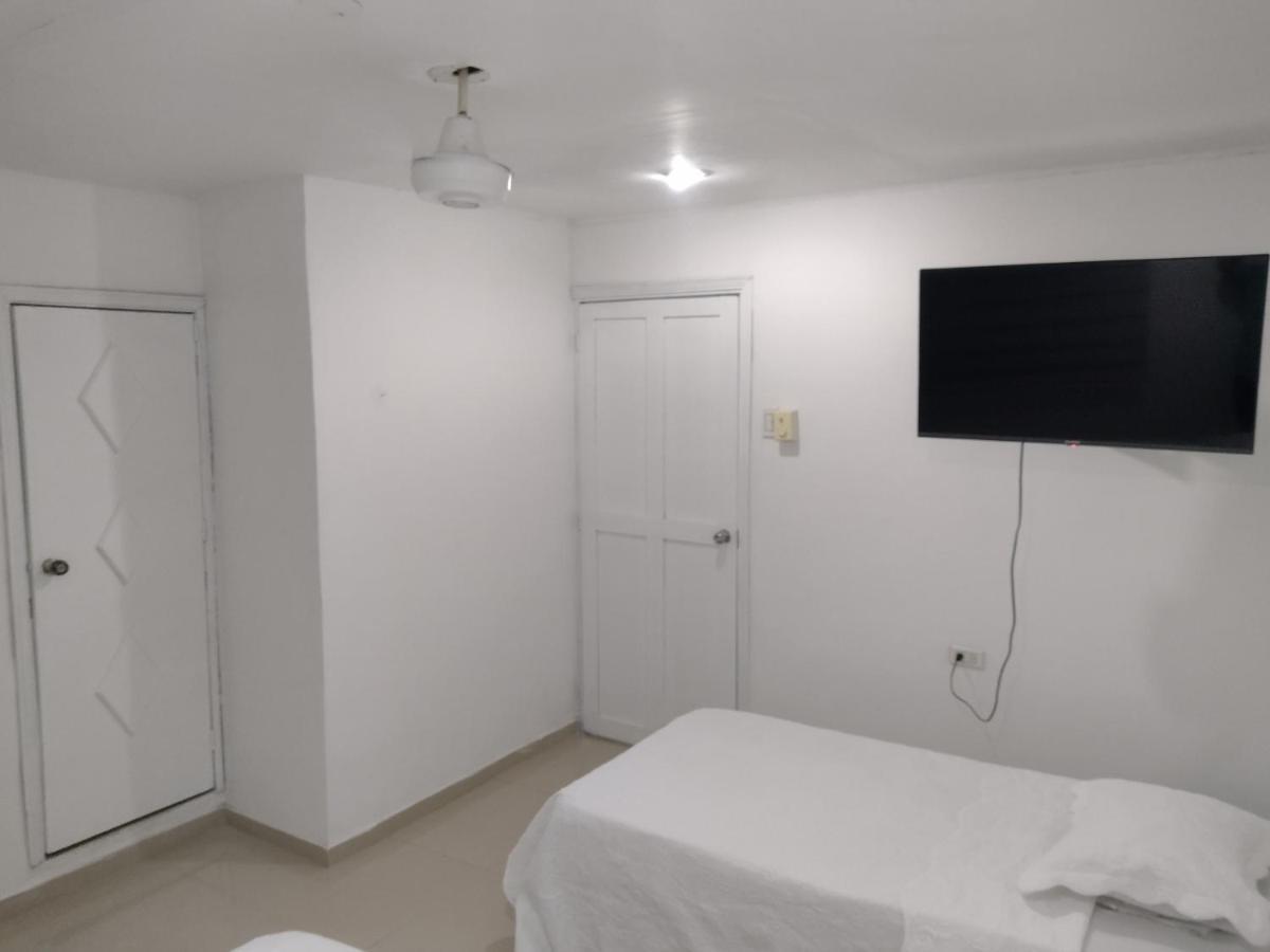 Manga Home - Hostal Картахена Экстерьер фото