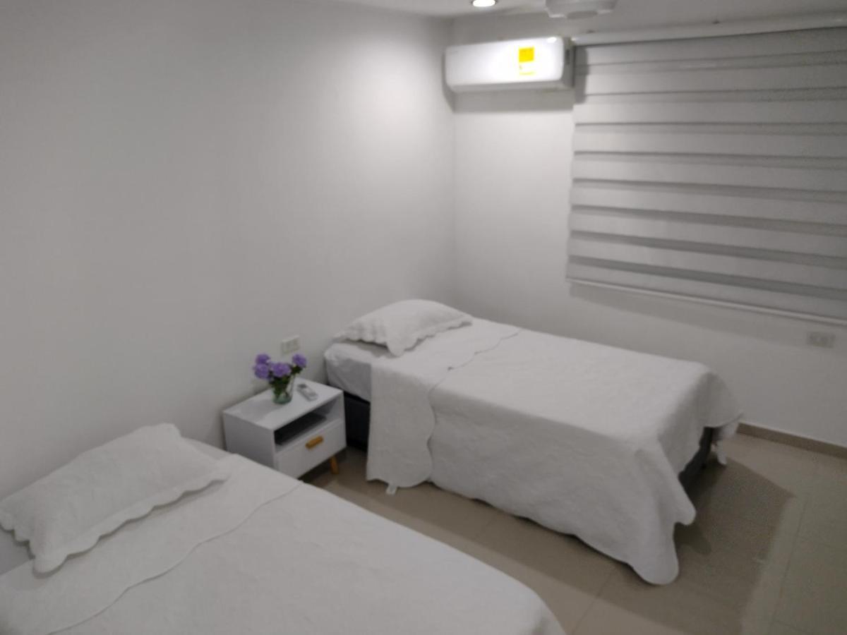 Manga Home - Hostal Картахена Экстерьер фото